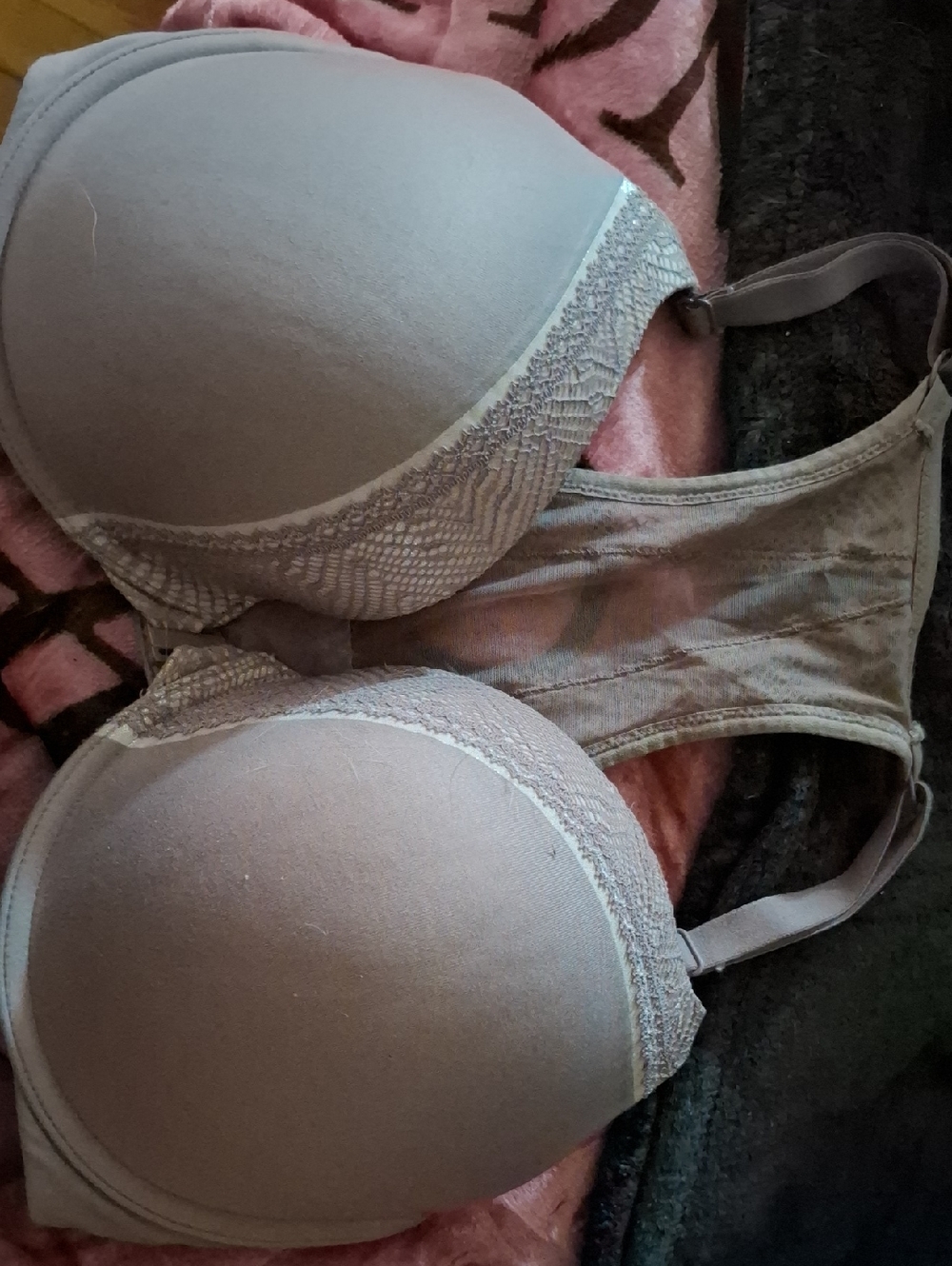 Victoria's Secret Gray Lace-Trim Molded Bra